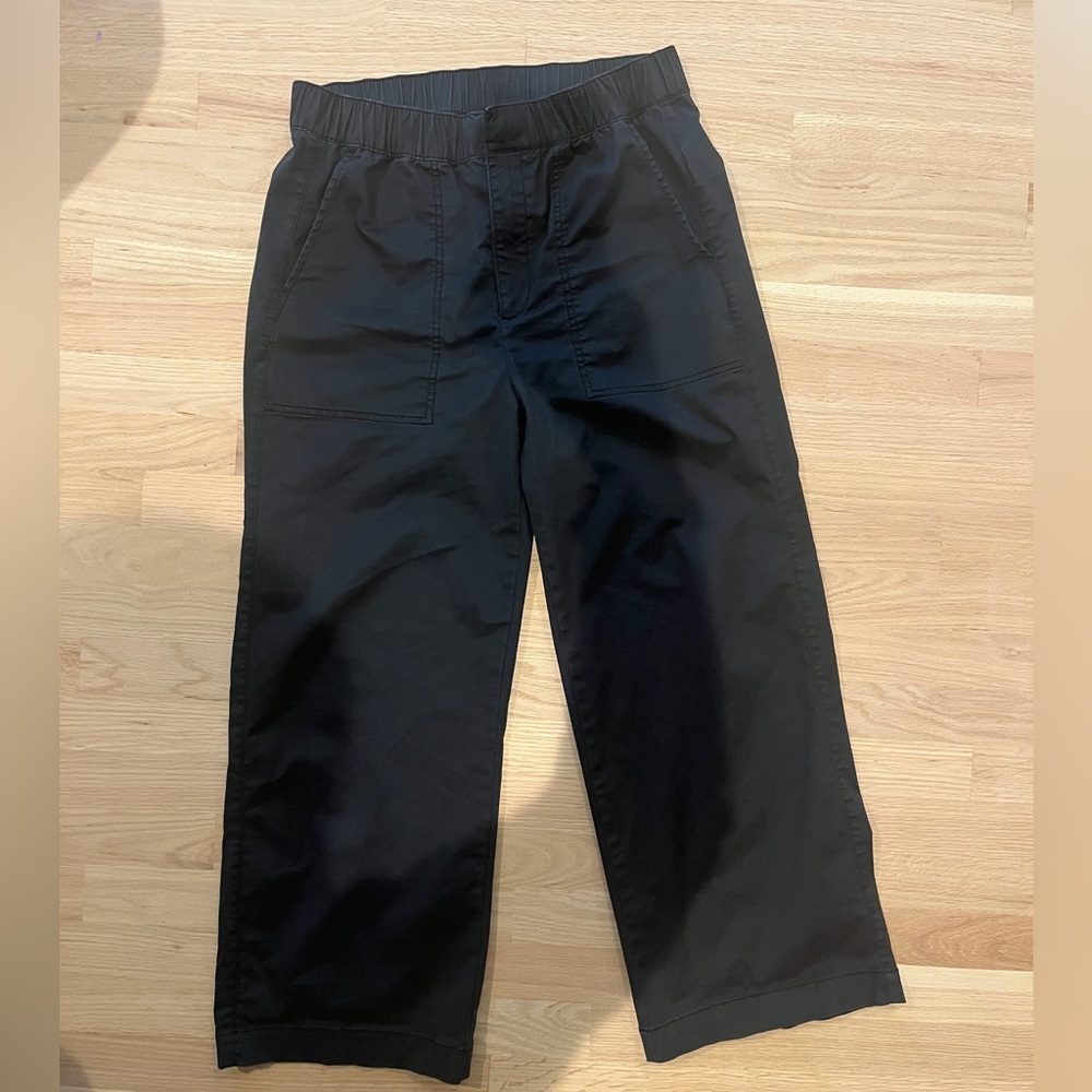 High Rise Easy Wide-Leg Khakis - Picture 5 of 9